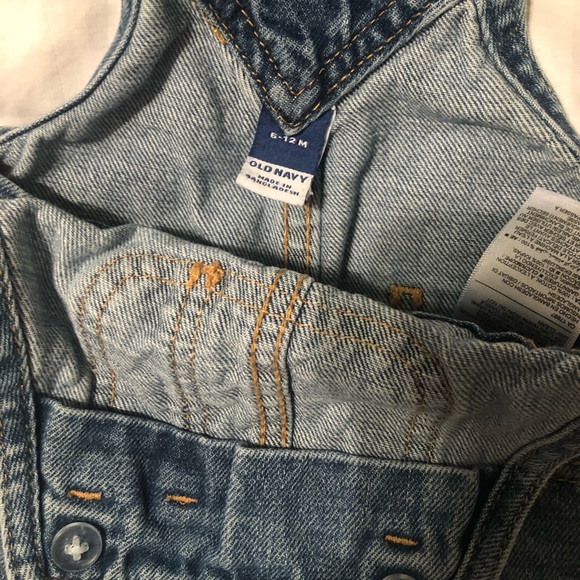 Adorable Old Navy baby girl denim jean overalls - Picture 2 of 7